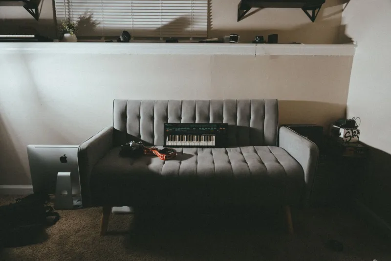 Composing With Absence: How Ryuichi Sakamoto Reshaped the Way Producers Build Electronic Music