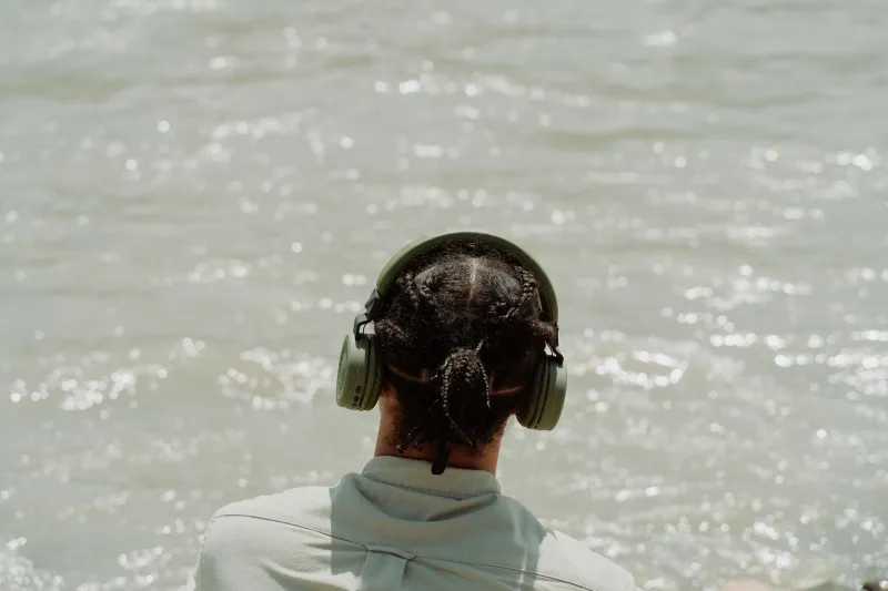 Tuned to the World: How Ryuichi Sakamoto Rewired Our Relationship with Everyday Sound
